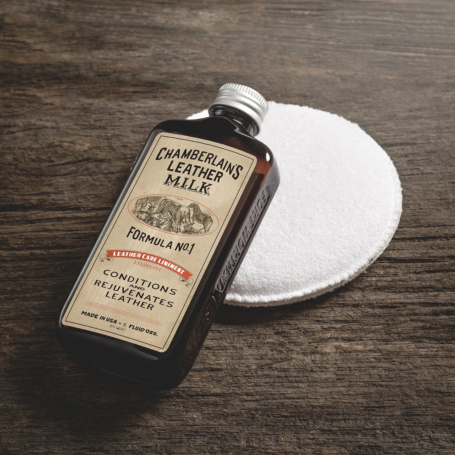 Leather Milk Conditioner and Cleaner for Furniture, Cars, Purses and Handbags. All-Natural, Non-Toxic Conditioner Made in the USA. Leather Care Liniment No. 1. 2 Sizes. Includes Premium Applicator Pad